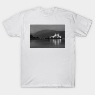 Eilean Donan Castle T-Shirt